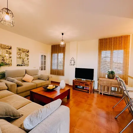 Apartamento Mika's House Pool